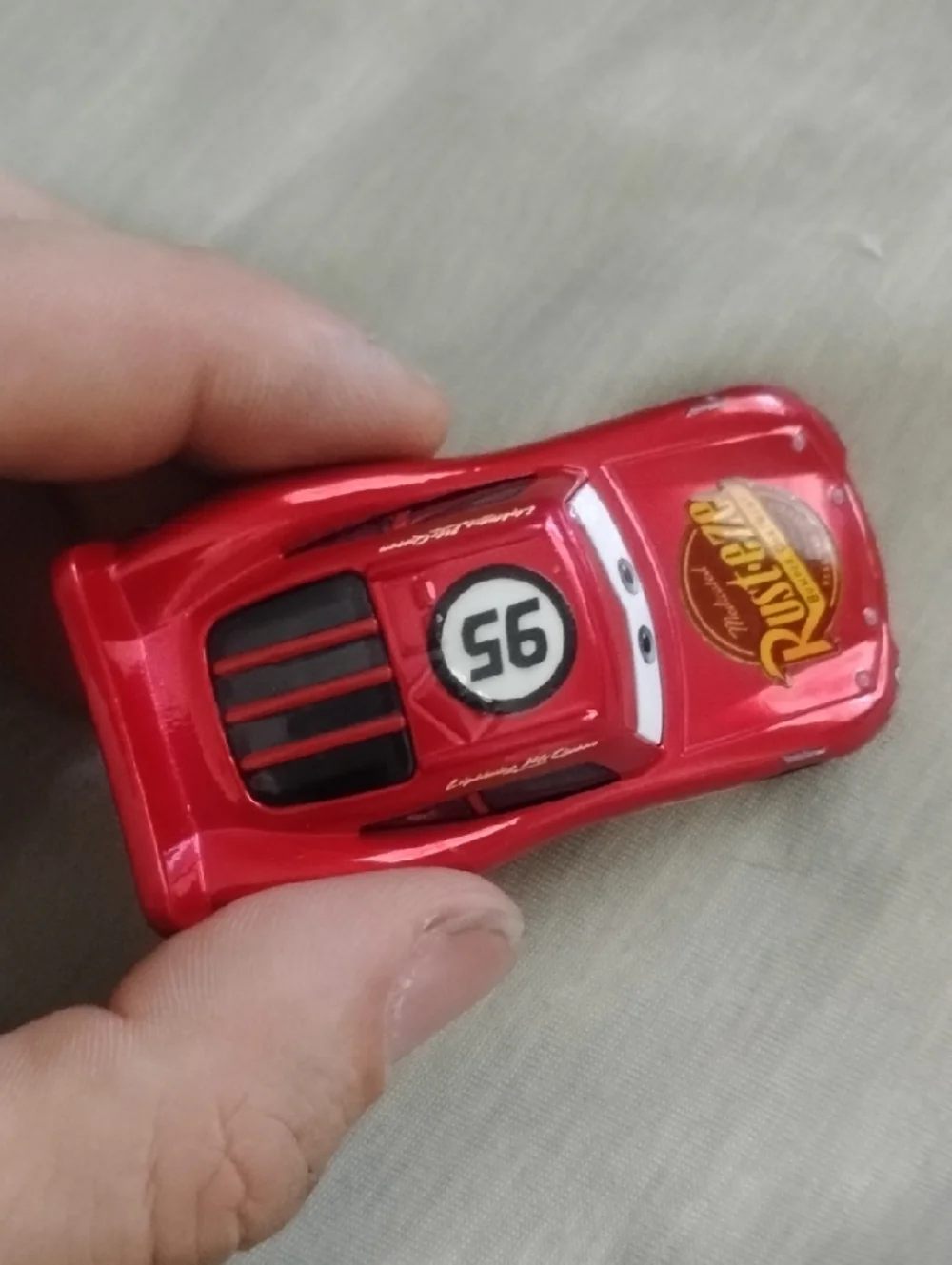 Radiator Springs Lightning McQueen– Pixar Cars